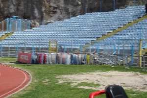 Slika tribina prazna mala.jpg